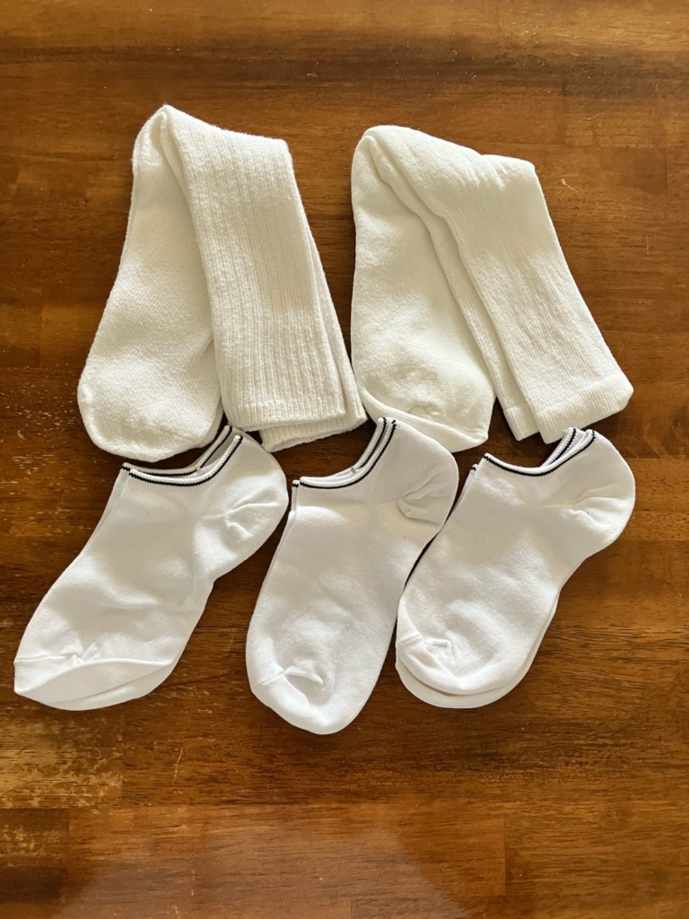 10 New Pairs of White and Black Socks
